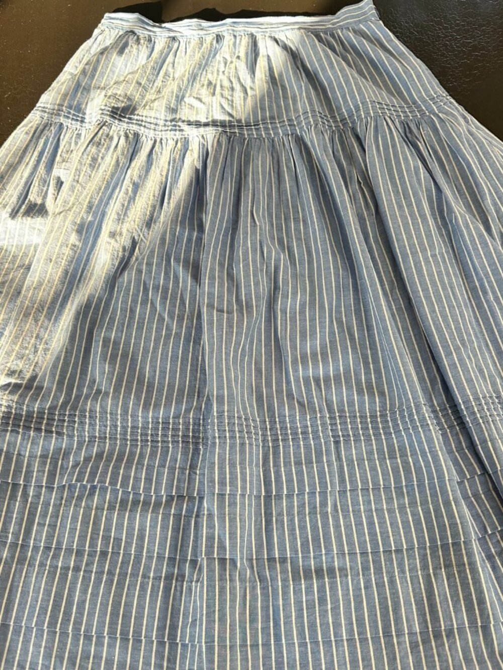 DÔEN Sebastiane Tiered Striped Cotton Midi-Skirt Deauville Stripe Size L